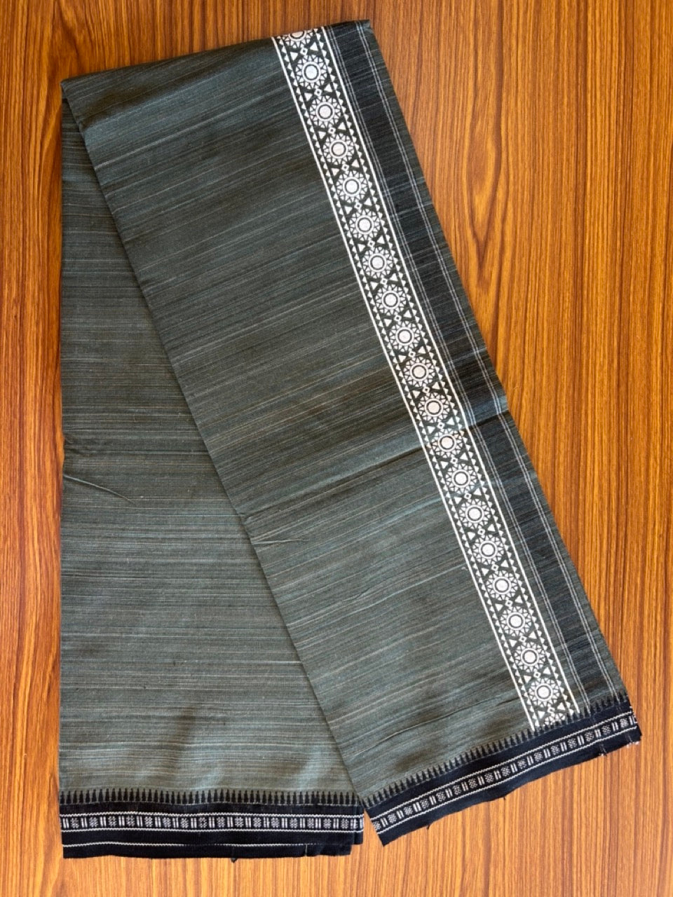 12% Discount!!! Kaitharikada Pure Cotton - Single Kaily / Lungi - 3.25 inch printed kara with White+Black & Dark Olive Green colour body Kuppadam Border (2 metre / 4 muzham) - 8KK8007AS