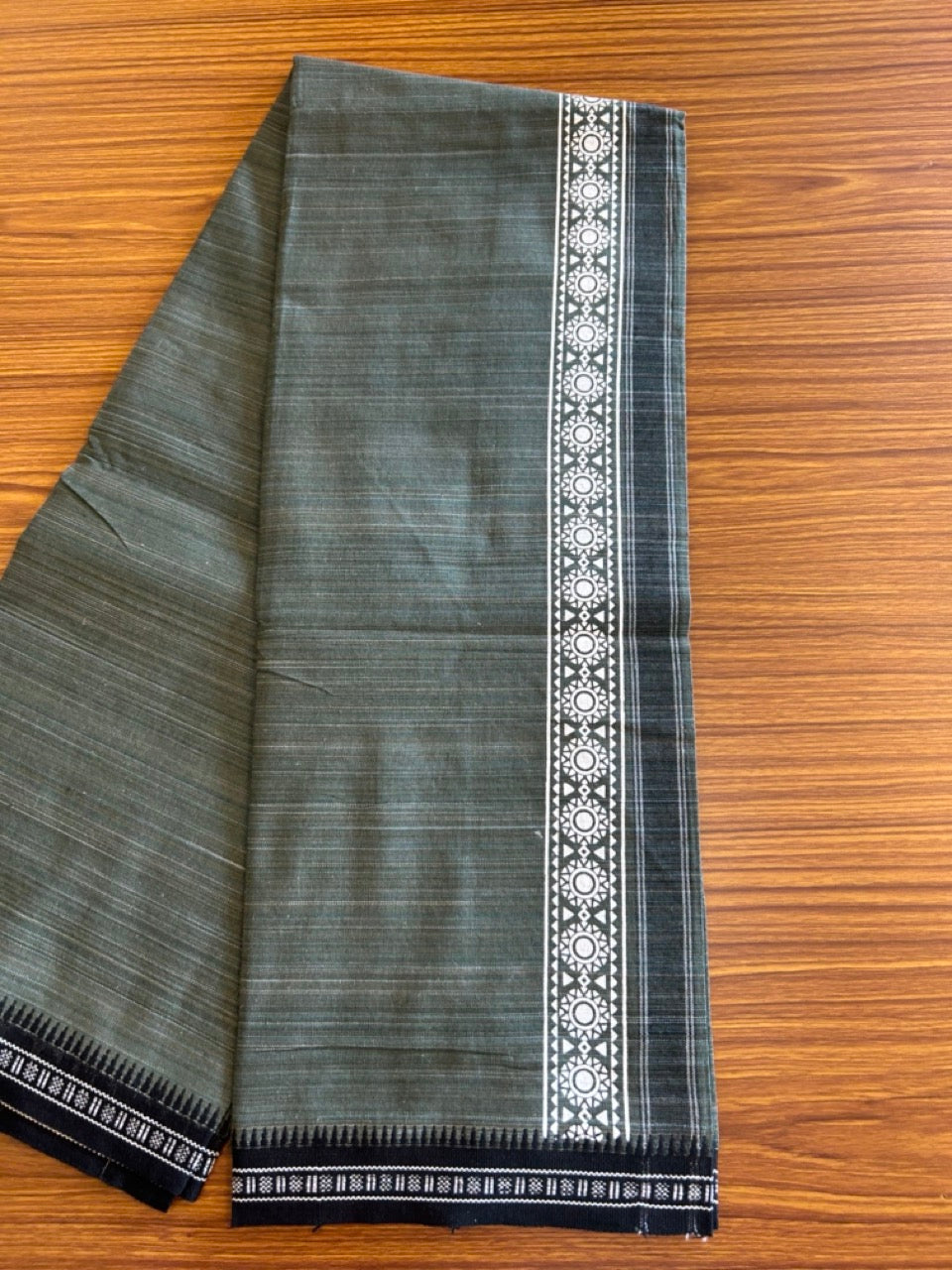 12% Discount!!! Kaitharikada Pure Cotton - Single Kaily / Lungi - 3.25 inch printed kara with White+Black & Dark Olive Green colour body Kuppadam Border (2 metre / 4 muzham) - 8KK8007AS