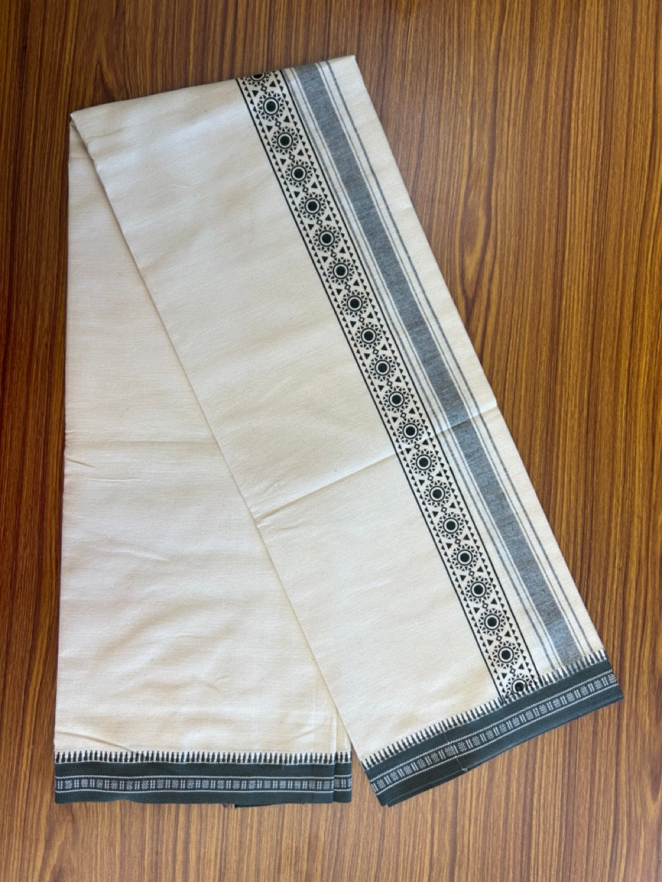 12% Discount !! Kaitharikada Pure Cotton Single OFF WHITE - (Unbleached) Kaily / Lungi - 3.25 inch Dark Olive Green Striped Printed kara Kuppadam Border with OFF WHITE colour body (2 meter / 4 muzham) - 3KK8009AS