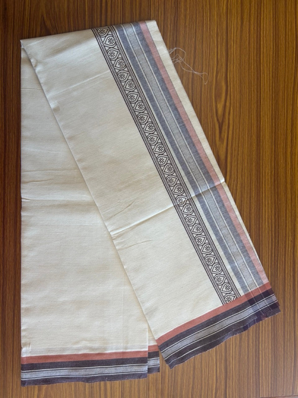 12% Discount !! Kaitharikada Pure Cotton Single OFF WHITE - (Unbleached) Kaily / Lungi - 3.75 inch  Brown & Brownish Orange Striped Printed kara Kuppadam Border with OFF WHITE colour body (2 meter / 4 muzham)- 10KK8010AS