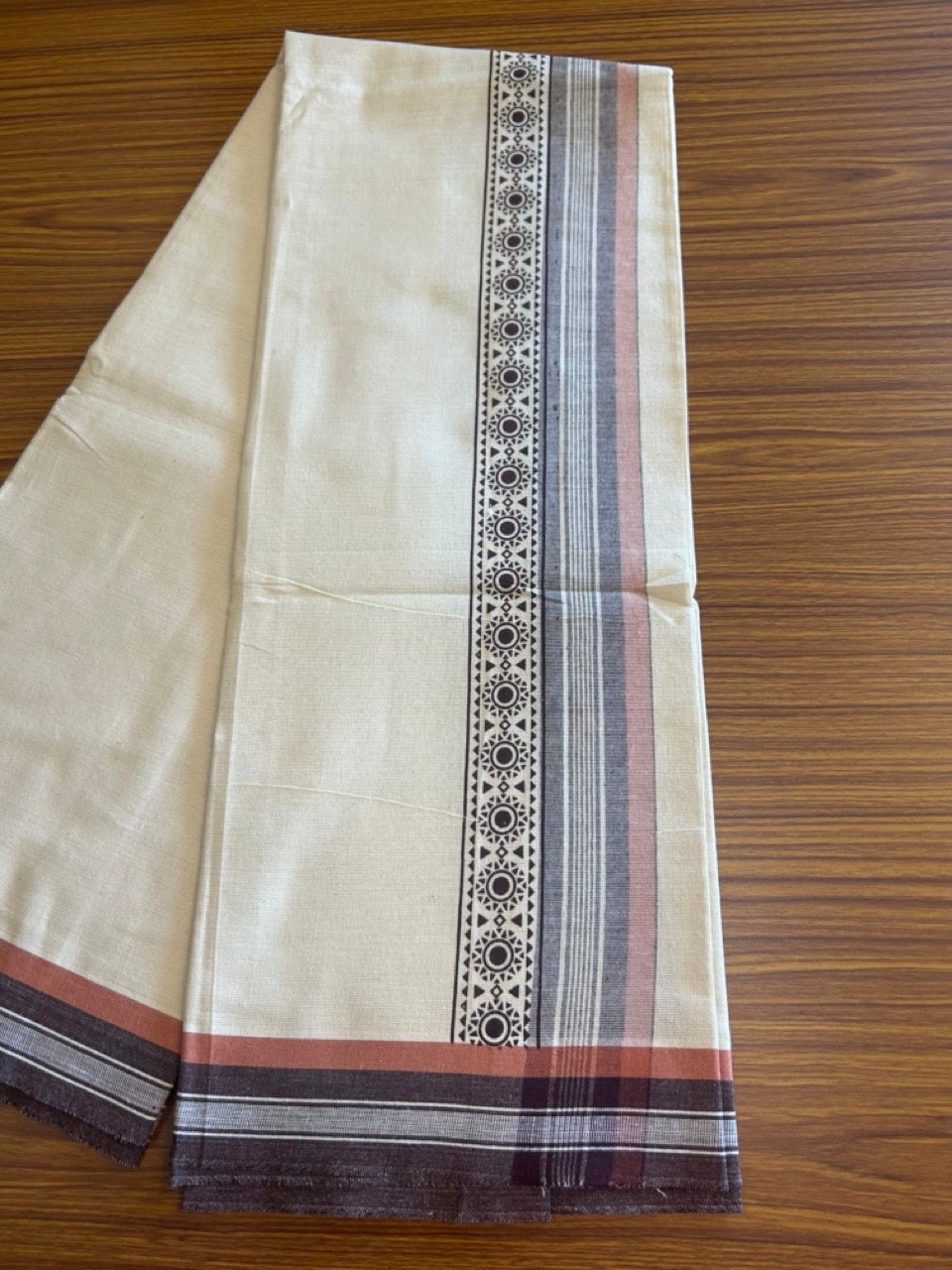 12% Discount !! Kaitharikada Pure Cotton Single OFF WHITE - (Unbleached) Kaily / Lungi - 3.75 inch  Brown & Brownish Orange Striped Printed kara Kuppadam Border with OFF WHITE colour body (2 meter / 4 muzham)- 9KK8010AS