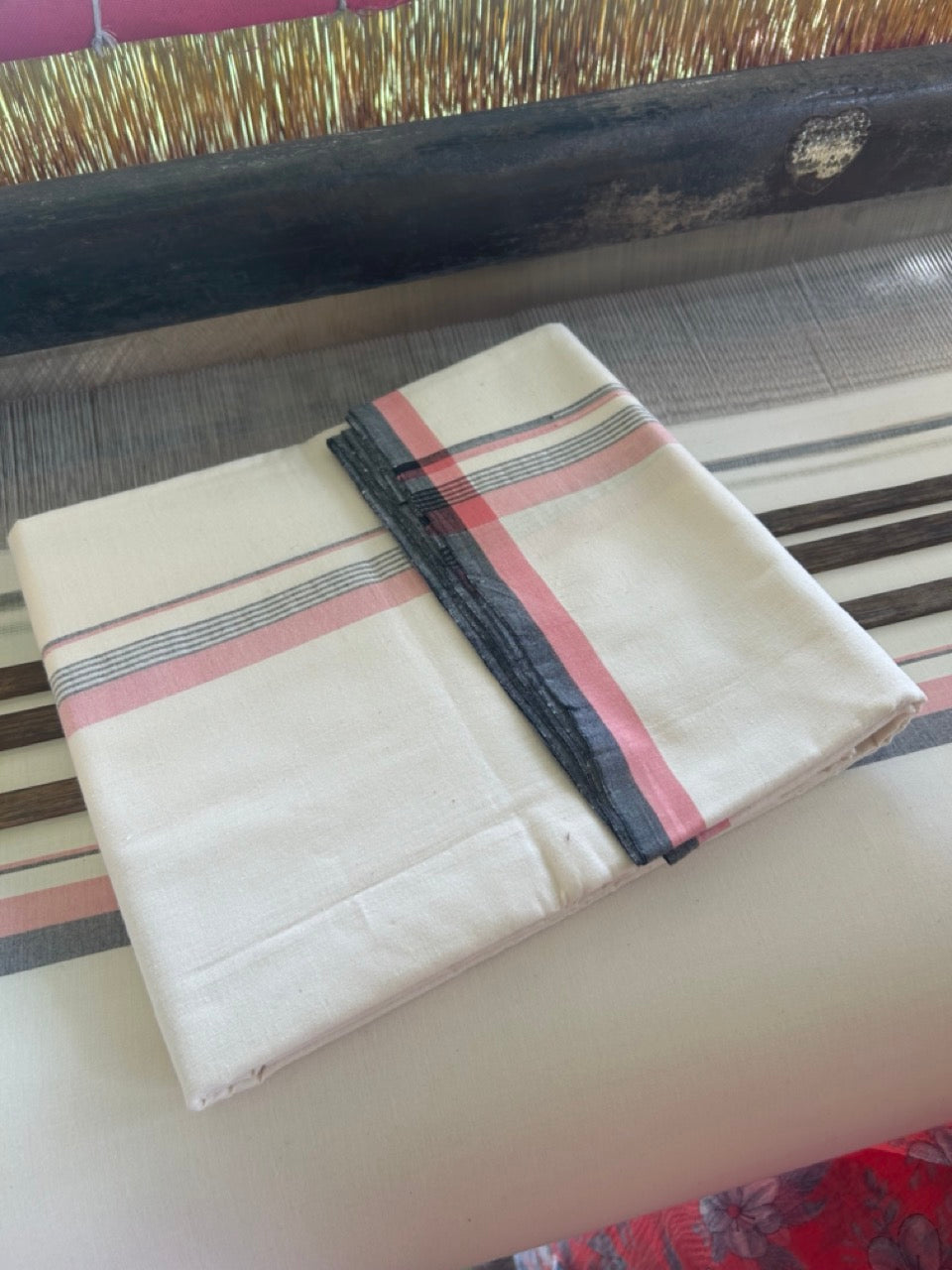 SIGNATURE KAITHARIKADA EXCLUSIVE SINGLE DHOTI - 100% Cotton Balaramapuram HANDLOOM Single Mundu/Dhoti - Off White -  (Unbleached) - 1 inch Pink Black & Silver KASAVU Striped Chutty Kara (2 meter / 4 muzham) - 1KK5094KAI