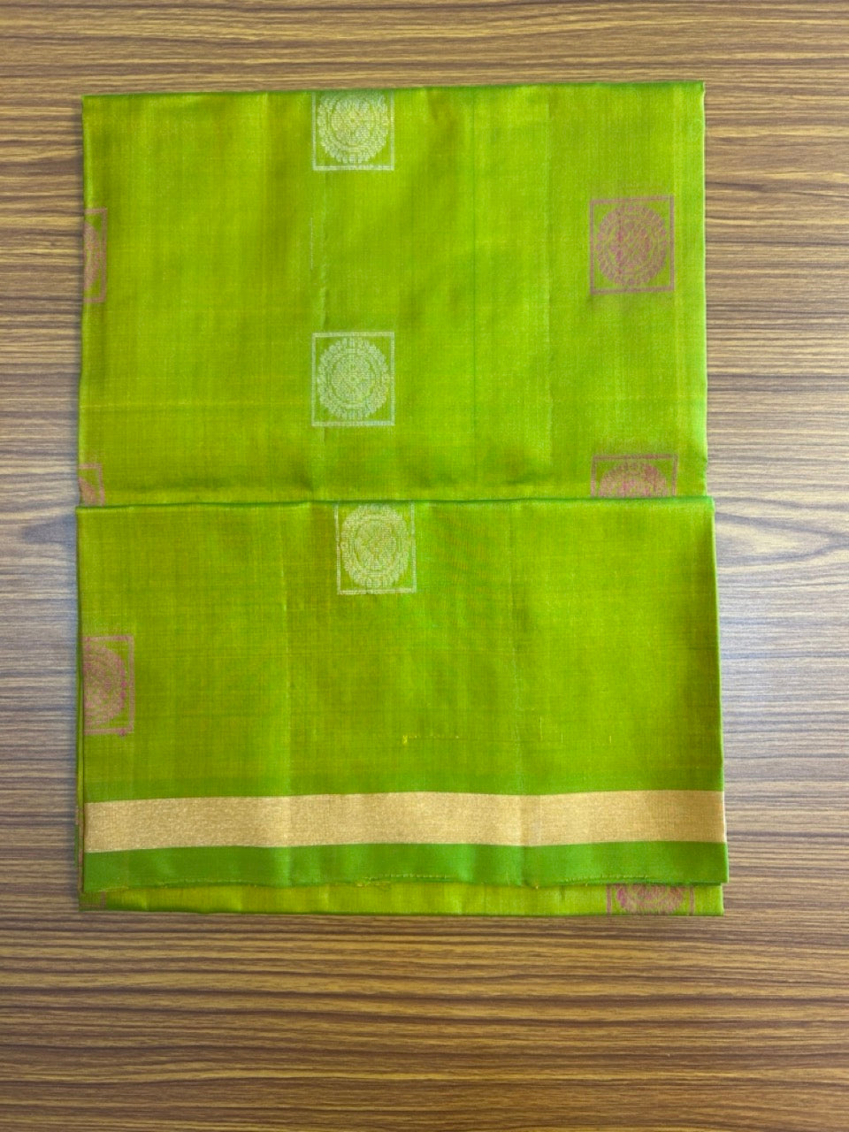 Kaitharikada Traditional Kerala Style - PURE SILK Churidar Suit Material - Sap Green & Magenta kasav Design - 12KK4003KHA