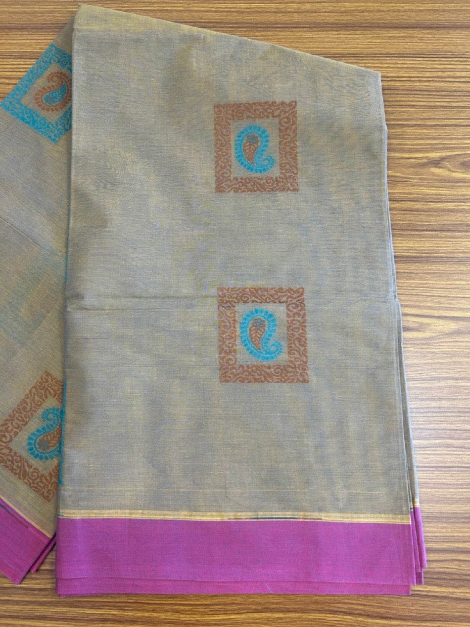 KaithariKada - Balaramapuram Cotton Saree - Dark Yellow with Brown & Peacock Green Mango Design - 7KK1006KK