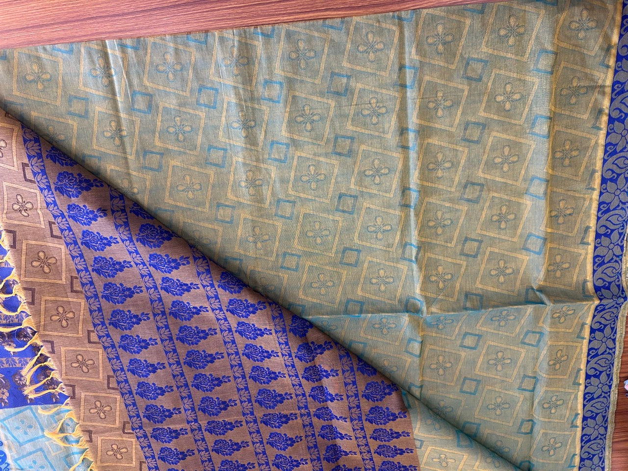 Kerala Colour Cotton Saree - Green Blue & Brown Flower Design Kara - Kaitharikada - 1KK1009RJT