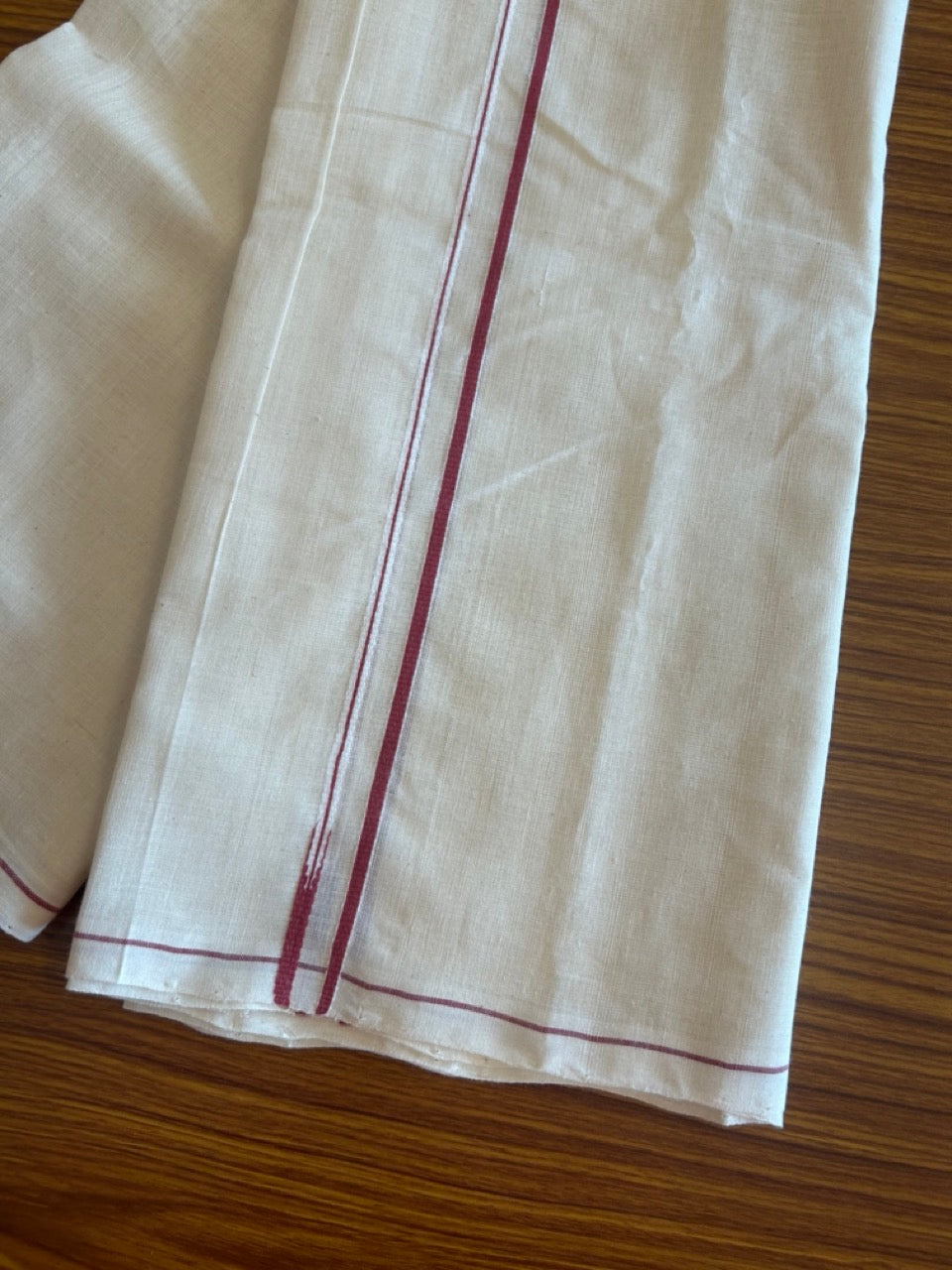 KaithariKada HANDLOOM UNAKKUPAAV Balaramapuram - 100% PURE Cotton Off White  (Unbleached) Neriyath - 0.5 cm Pink Red Kara - 3KK5100ELA