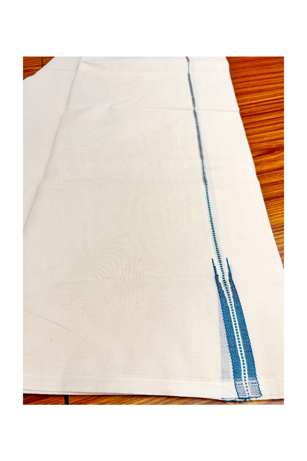 23% DISCOUNT! KaithariKada Balaramapuram 100% Cotton Double Off white Mundu/Dhoti-100x100 1.5cm  Chutty Puliyilakkara Muthukuri Silver Kasavu & Peacock Blue Kara-62