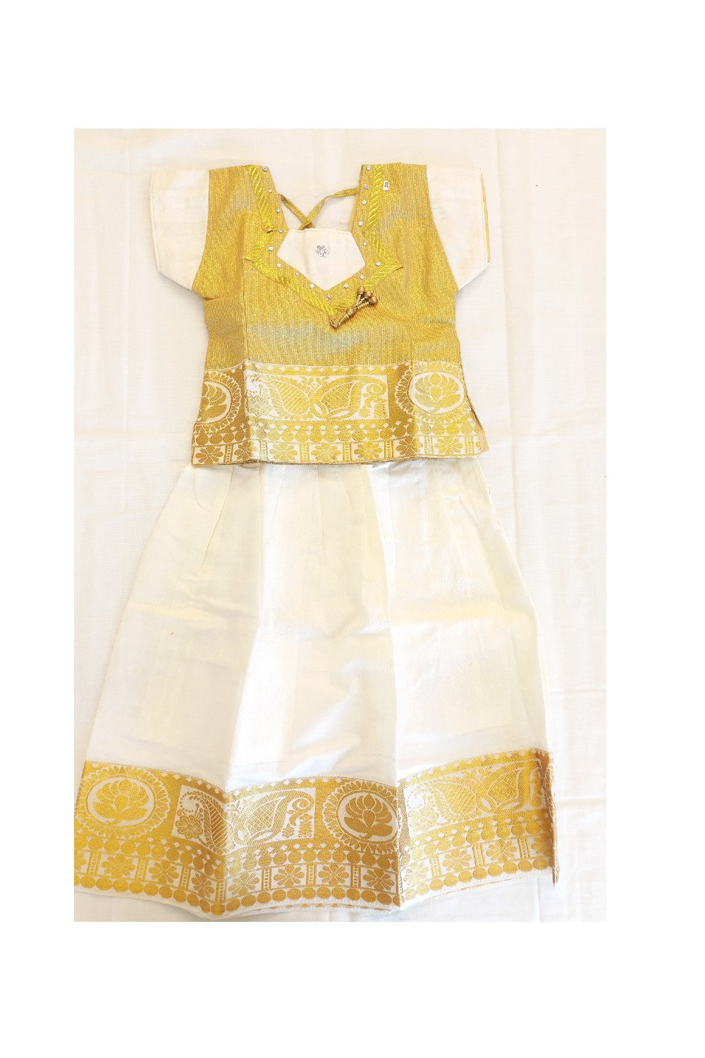 Kaitharikada - Traditional South Indian Girls Pattu Pavadai Kassavu & White colour- Size (20).